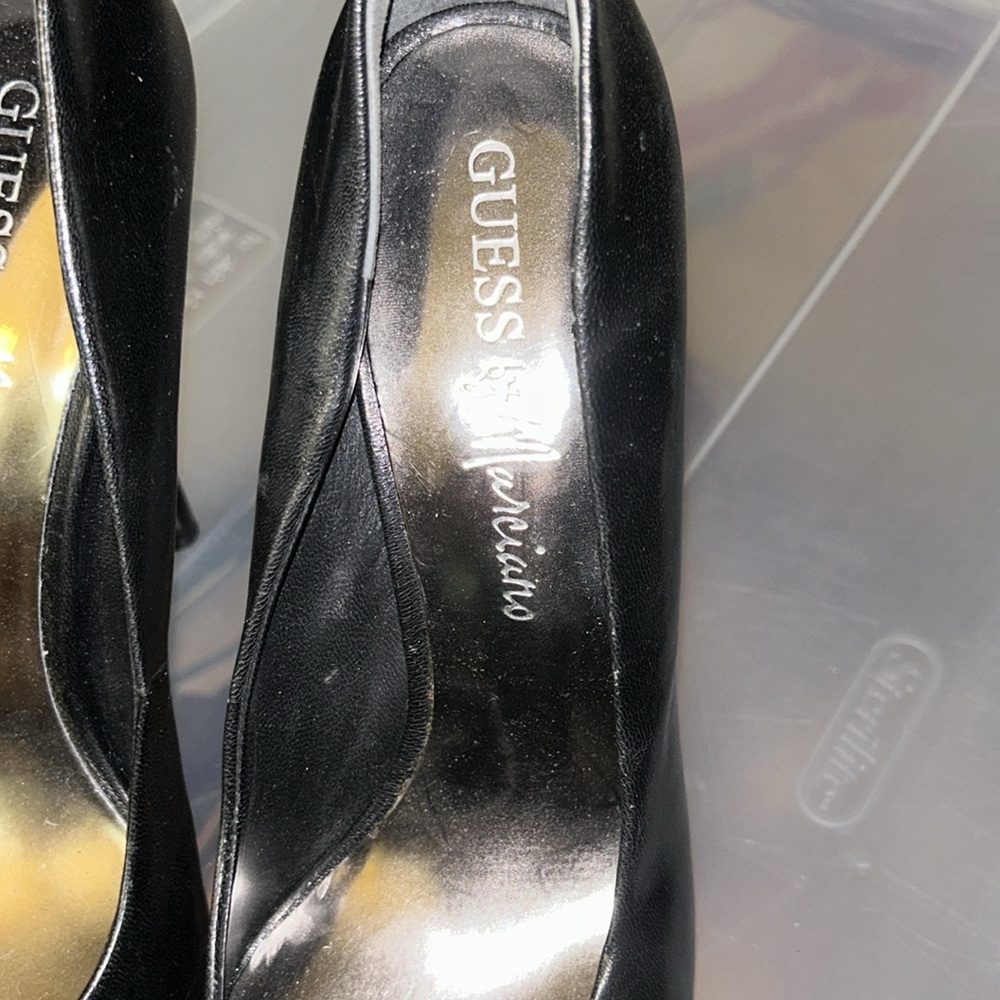 New Guess by Marciano sexy leather heels - Picture 2 of 14